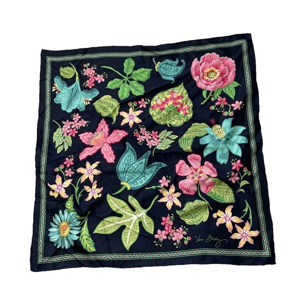 Vera Bradley Accessories - Vera Bradley scarf 27x27